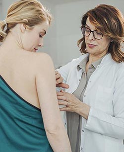 Breast Reduction Near Me in Schaumburg, IL Breast Reduction Near Me in Schaumburg, IL